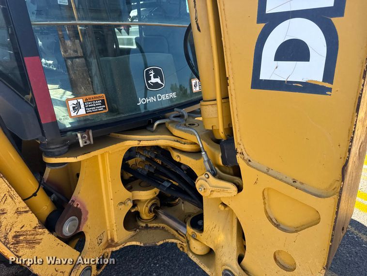 image for item ER2420 2005 John Deere 310G backhoe