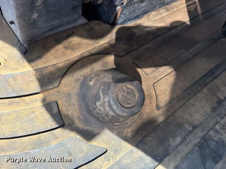 image for item ER2420 2005 John Deere 310G backhoe