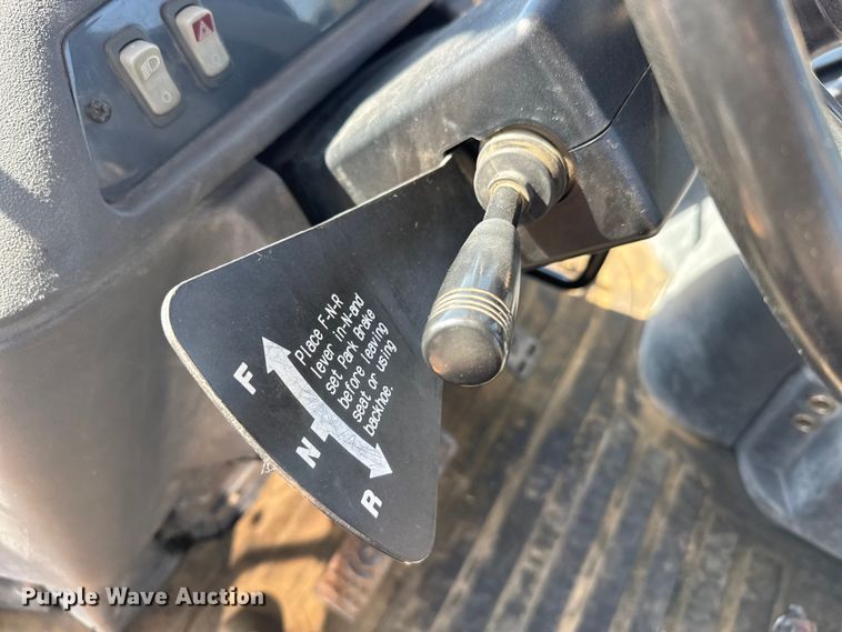 image for item ER2420 2005 John Deere 310G backhoe