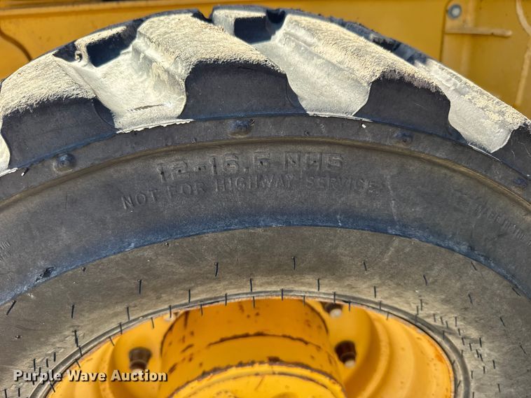 image for item ER2420 2005 John Deere 310G backhoe