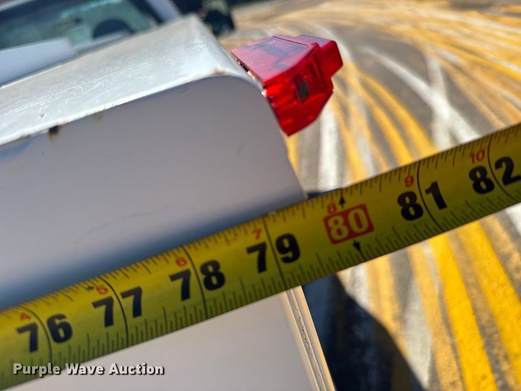 image for item ER2421 2008 Ford F250 Super Duty utility bed pickup truck