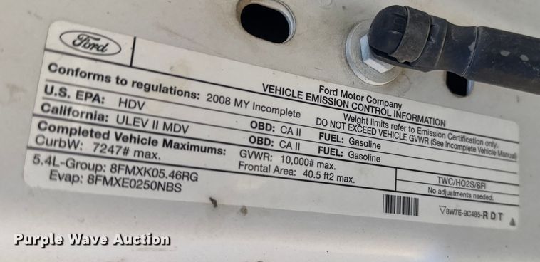 image for item ER2421 2008 Ford F250 Super Duty utility bed pickup truck