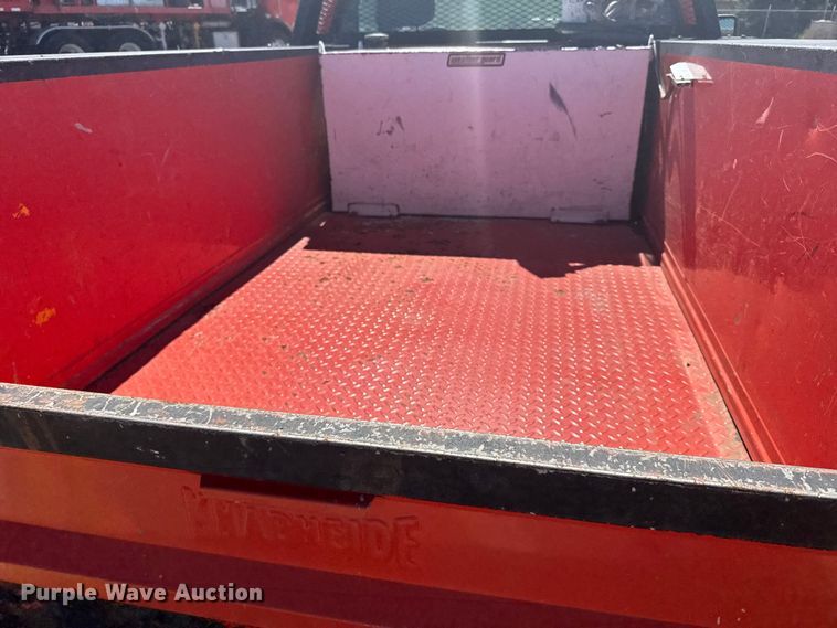 image for item ER2422 2011 Ford F250 Super Duty utility bed pickup truck