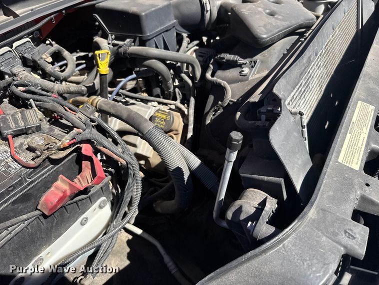 image for item ER2422 2011 Ford F250 Super Duty utility bed pickup truck