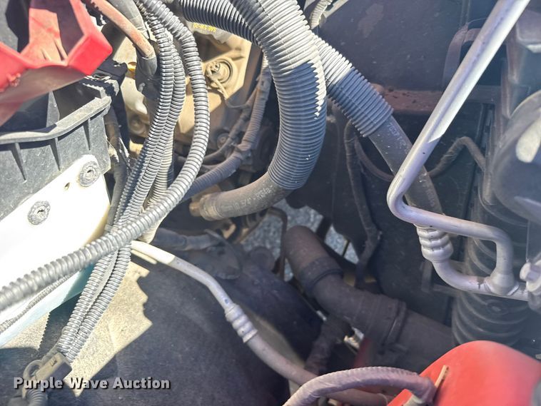 image for item ER2422 2011 Ford F250 Super Duty utility bed pickup truck