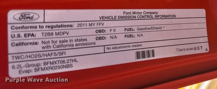 image for item ER2422 2011 Ford F250 Super Duty utility bed pickup truck