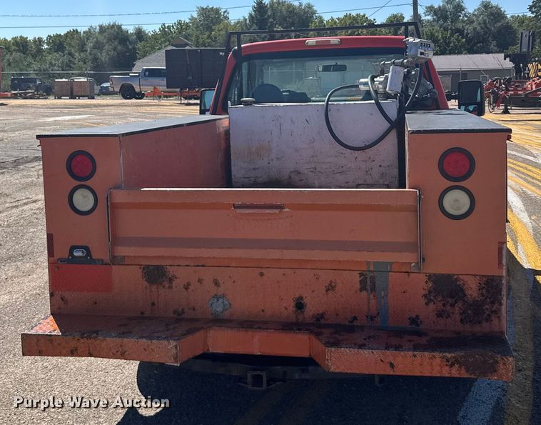 image for item ER2423 2009 Ford F250 Super Duty utility bed pickup truck