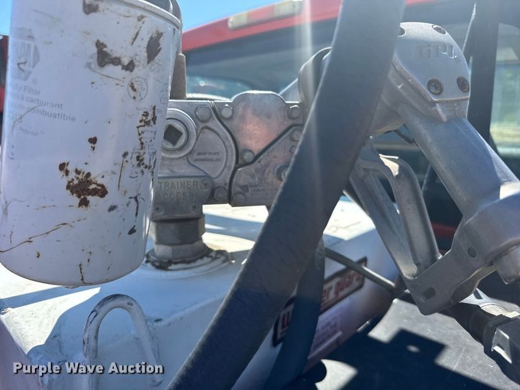 image for item ER2423 2009 Ford F250 Super Duty utility bed pickup truck