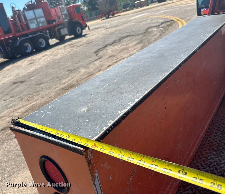 image for item ER2423 2009 Ford F250 Super Duty utility bed pickup truck