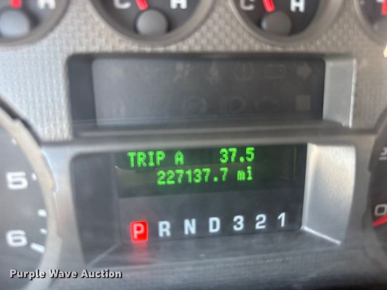 image for item ER2423 2009 Ford F250 Super Duty utility bed pickup truck