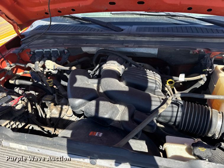 image for item ER2423 2009 Ford F250 Super Duty utility bed pickup truck