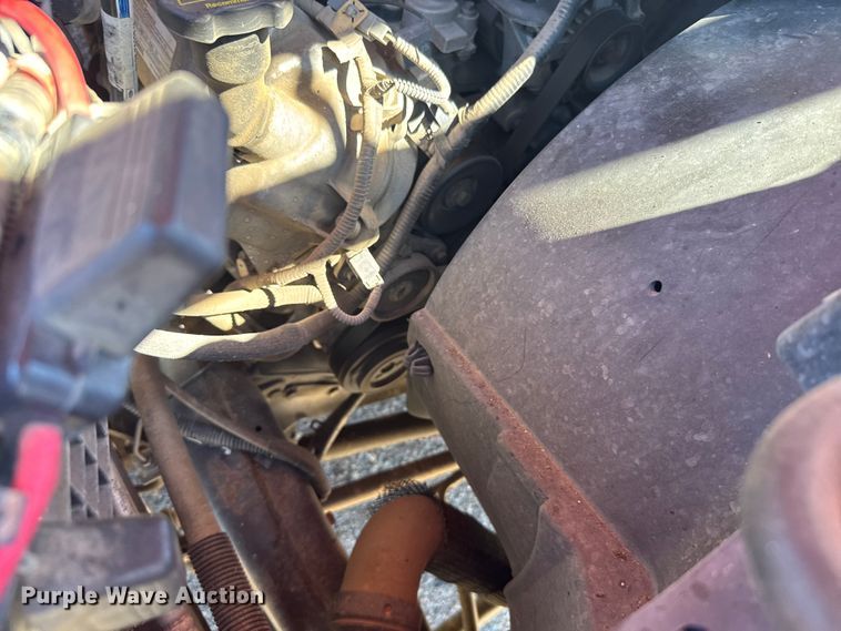 image for item ER2423 2009 Ford F250 Super Duty utility bed pickup truck