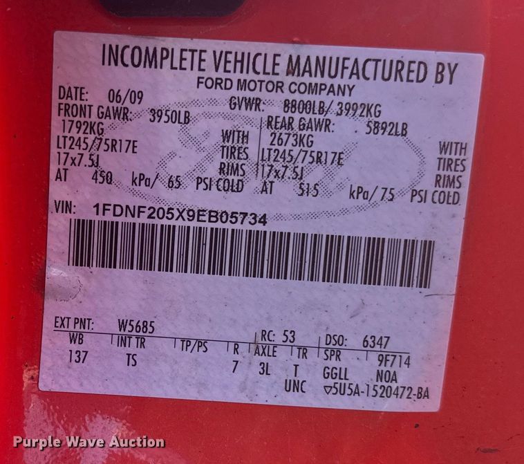 image for item ER2423 2009 Ford F250 Super Duty utility bed pickup truck