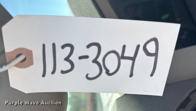 image for item ER2423 2009 Ford F250 Super Duty utility bed pickup truck