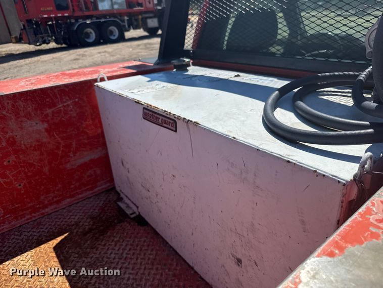 image for item ER2424 2011 Ford F250 Super Duty utility bed pickup truck