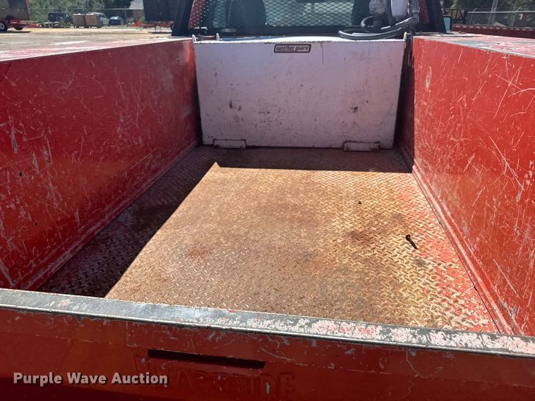 image for item ER2424 2011 Ford F250 Super Duty utility bed pickup truck