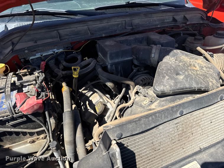 image for item ER2424 2011 Ford F250 Super Duty utility bed pickup truck