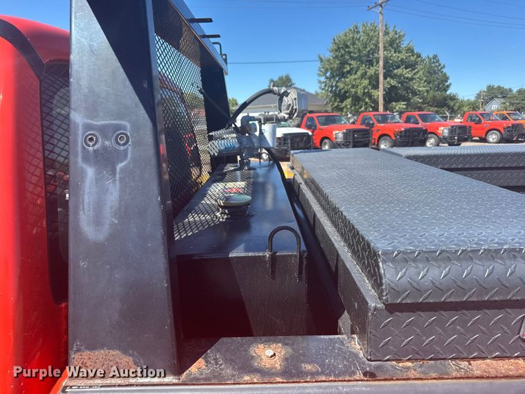 image for item ER2425 2011 Ford F250 Super Duty pickup truck