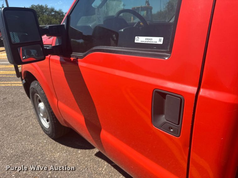 image for item ER2425 2011 Ford F250 Super Duty pickup truck