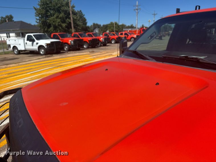 image for item ER2425 2011 Ford F250 Super Duty pickup truck