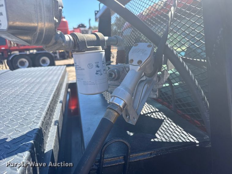 image for item ER2425 2011 Ford F250 Super Duty pickup truck