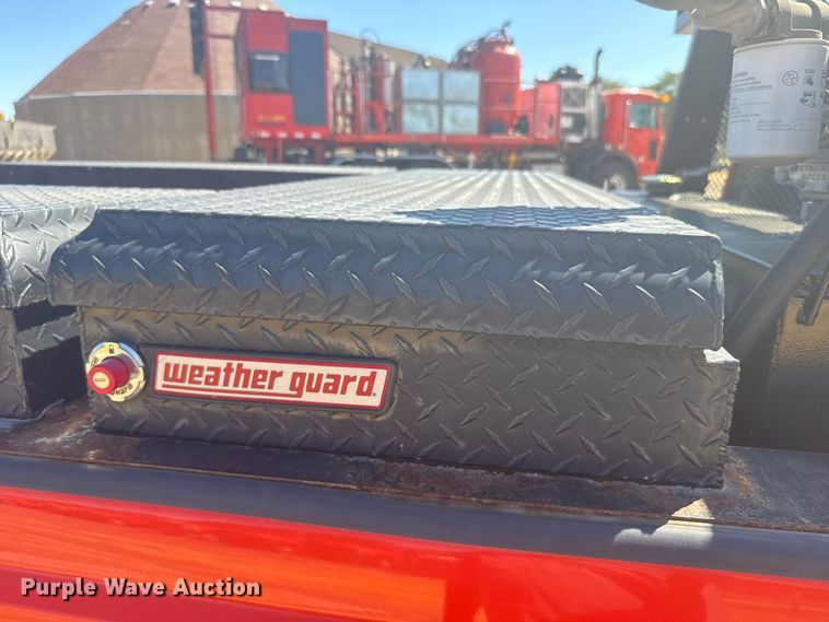 image for item ER2425 2011 Ford F250 Super Duty pickup truck