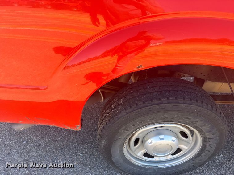 image for item ER2425 2011 Ford F250 Super Duty pickup truck