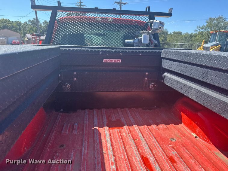 image for item ER2425 2011 Ford F250 Super Duty pickup truck