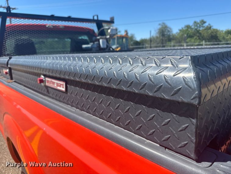 image for item ER2425 2011 Ford F250 Super Duty pickup truck