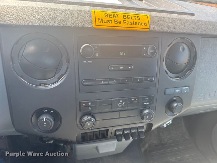 image for item ER2425 2011 Ford F250 Super Duty pickup truck