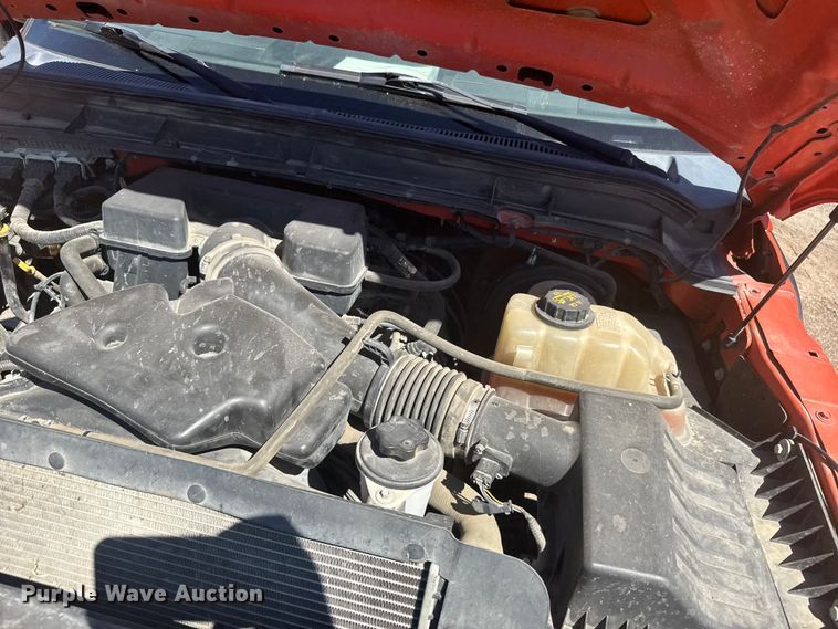 image for item ER2425 2011 Ford F250 Super Duty pickup truck