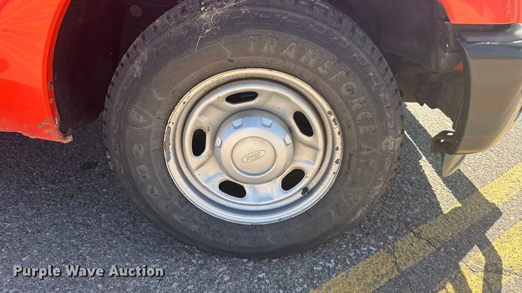 image for item ER2425 2011 Ford F250 Super Duty pickup truck