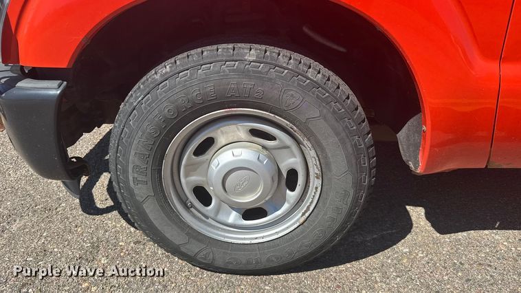 image for item ER2425 2011 Ford F250 Super Duty pickup truck