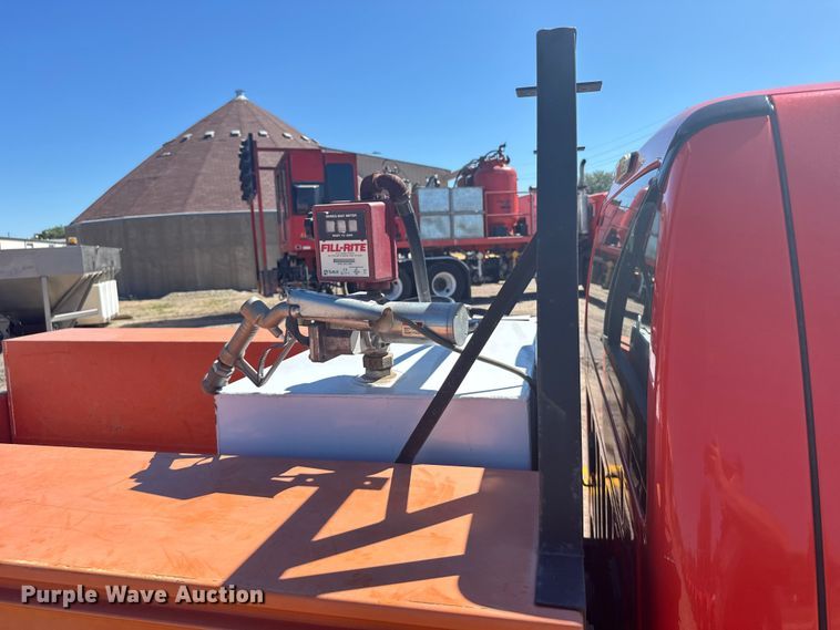 image for item ER2426 2009 Ford F250 Super Duty utility bed pickup truck