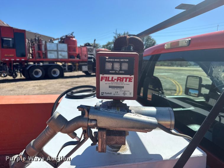 image for item ER2426 2009 Ford F250 Super Duty utility bed pickup truck