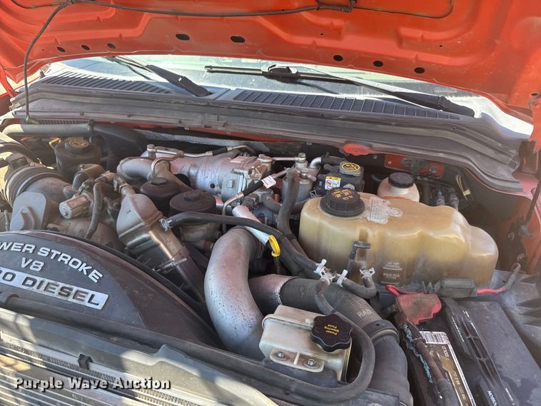 image for item ER2426 2009 Ford F250 Super Duty utility bed pickup truck