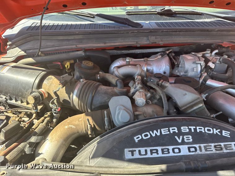 image for item ER2426 2009 Ford F250 Super Duty utility bed pickup truck