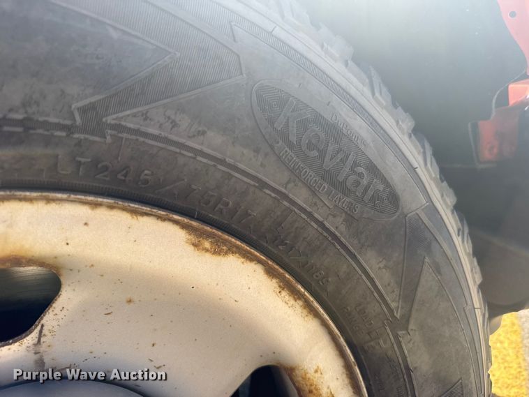 image for item ER2426 2009 Ford F250 Super Duty utility bed pickup truck