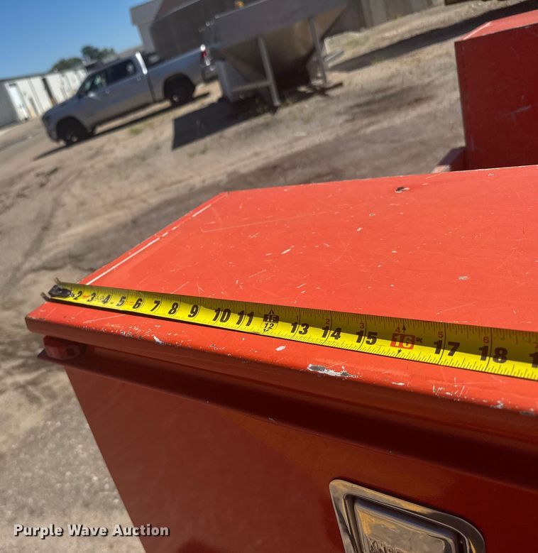 image for item ER2429 2011 Ford F250 Super Duty Crew Cab utility bed pickup truck