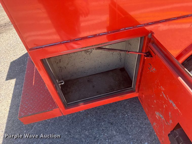 image for item ER2429 2011 Ford F250 Super Duty Crew Cab utility bed pickup truck