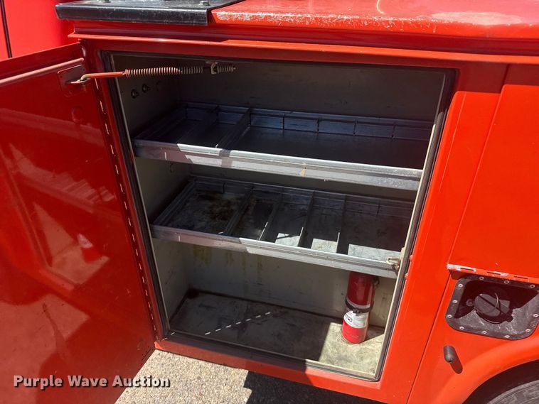 image for item ER2429 2011 Ford F250 Super Duty Crew Cab utility bed pickup truck