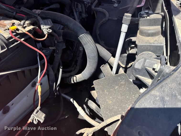 image for item ER2429 2011 Ford F250 Super Duty Crew Cab utility bed pickup truck