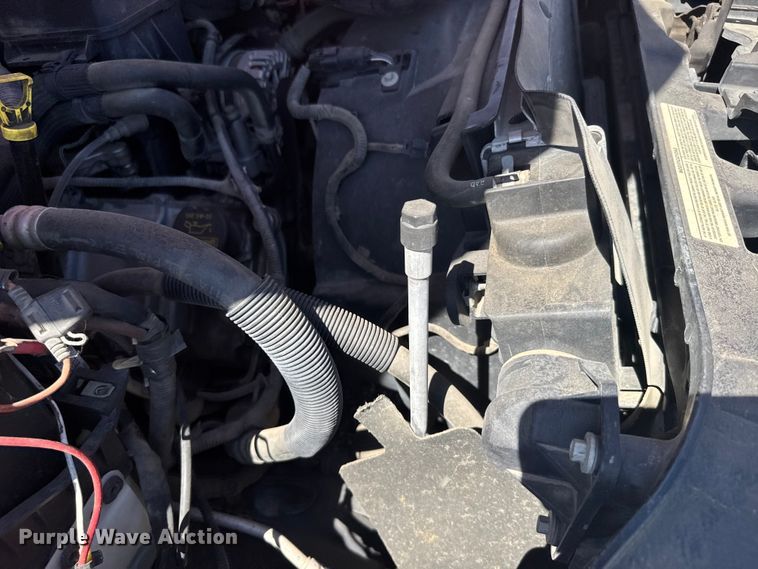 image for item ER2429 2011 Ford F250 Super Duty Crew Cab utility bed pickup truck