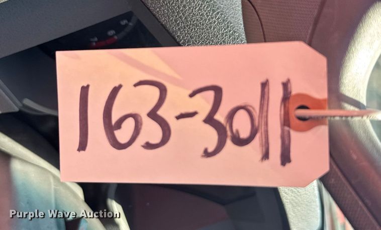 image for item ER2429 2011 Ford F250 Super Duty Crew Cab utility bed pickup truck