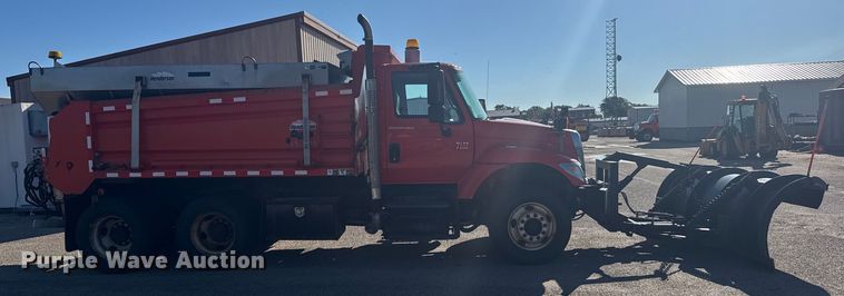 image for item ER2430 2007 International 7400 dump truck