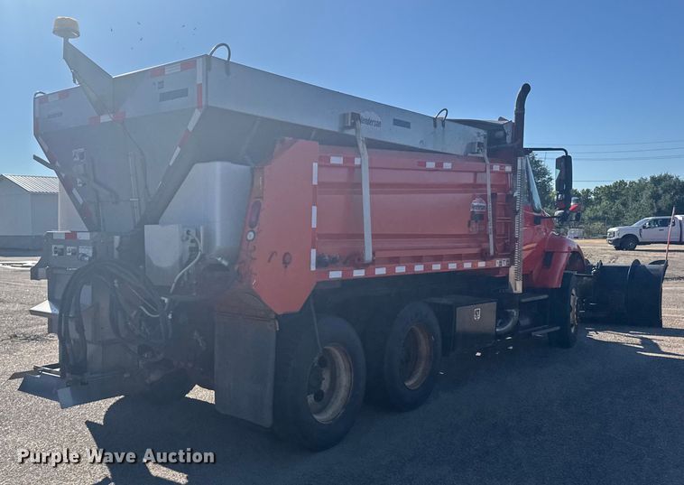 image for item ER2430 2007 International 7400 dump truck