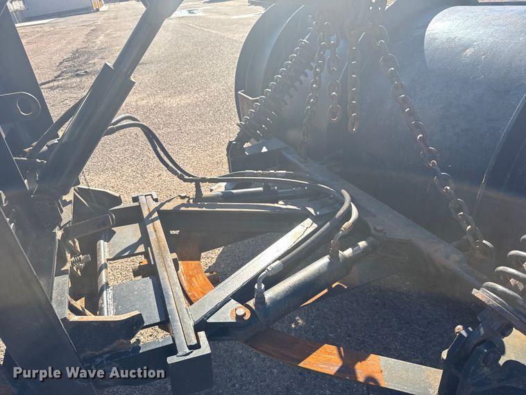 image for item ER2430 2007 International 7400 dump truck