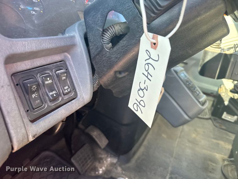 image for item ER2430 2007 International 7400 dump truck