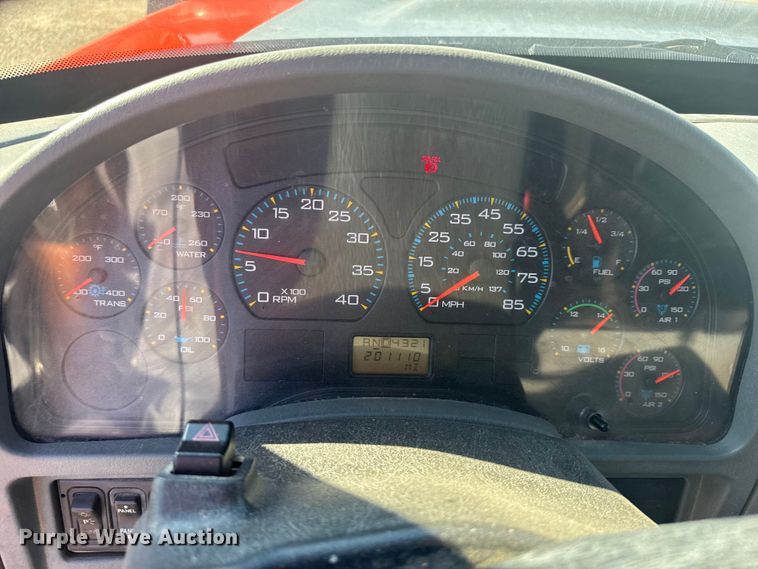 image for item ER2430 2007 International 7400 dump truck