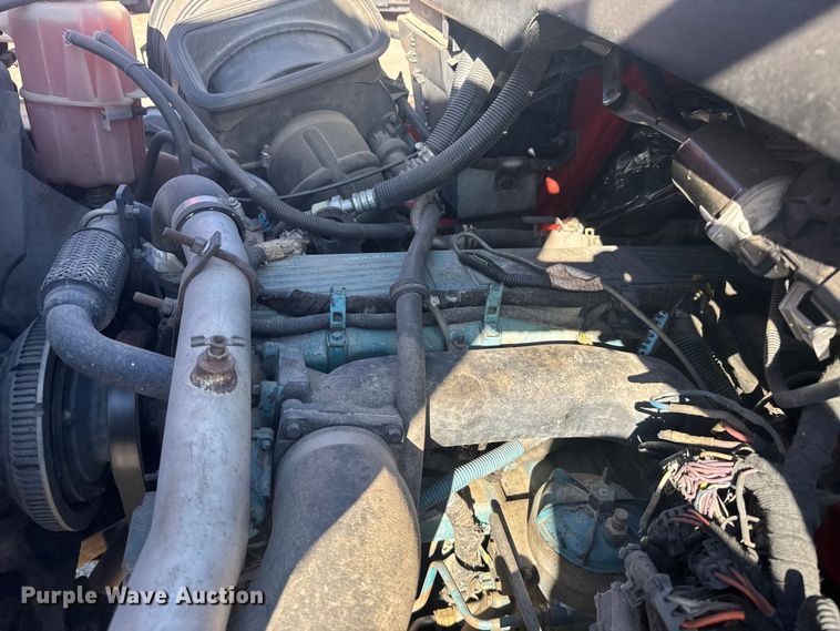 image for item ER2430 2007 International 7400 dump truck